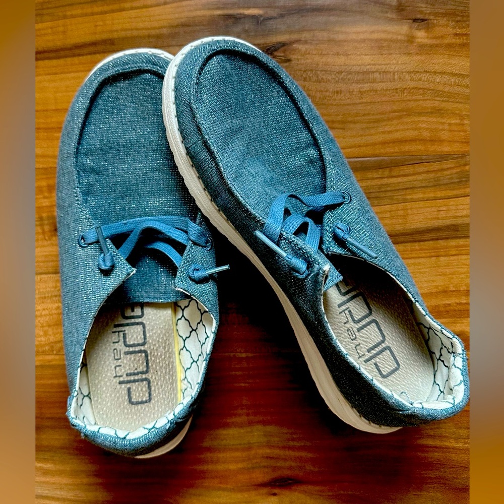 Gently Worn Hey Dude Women’s Wendy Sparkling Blue Stone Shoes